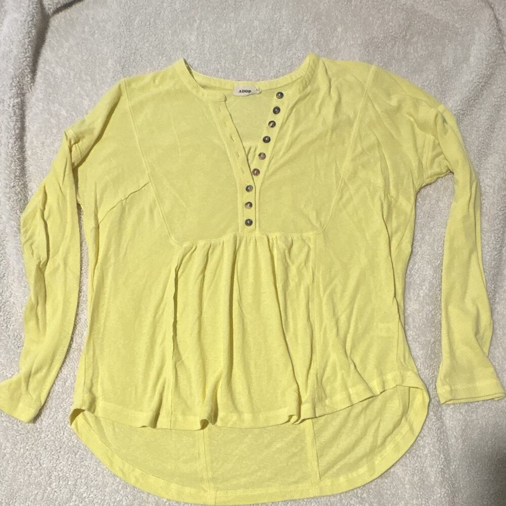 ADORA Women’s Yellow Solid Knit Henley Button-Front Long Sleeve Top Regular